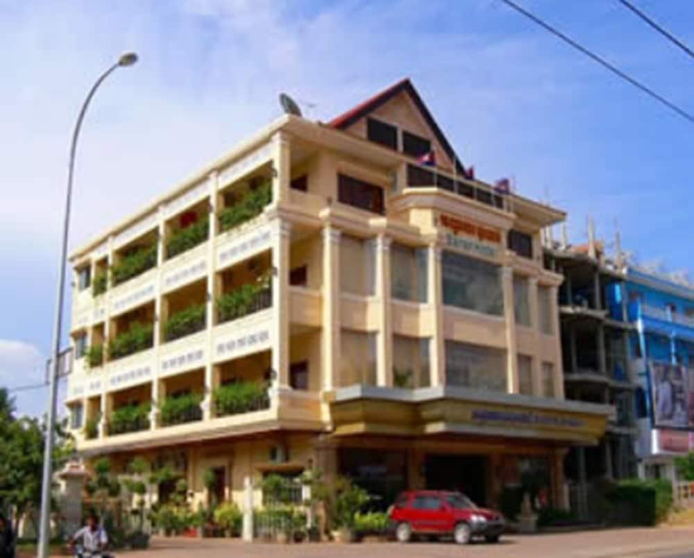 Banan Hotel Battambang Luaran gambar
